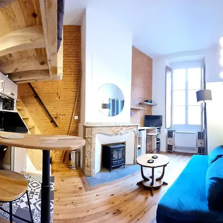 Duplex Charmant- Hypercentre - Clim - Metro - Wifi Apartmán *
